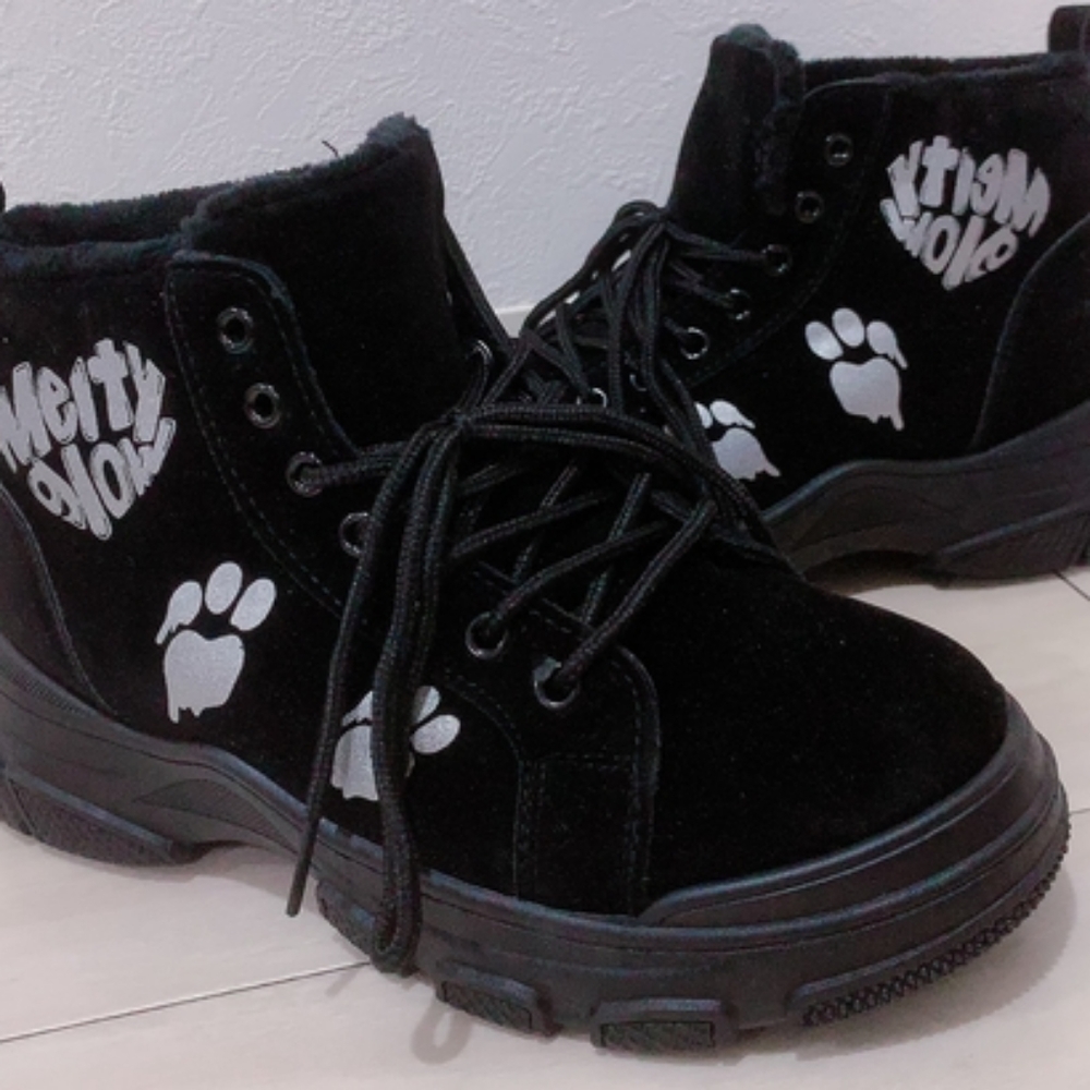 Platform boots meltyglow